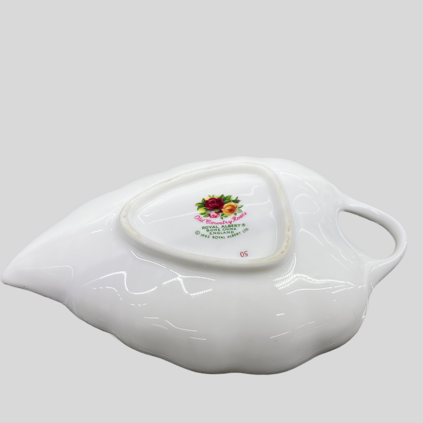 Royal Albert Old Country Roses Leaf Dish – 7.5" Long, Excellent Condition, Backstamped