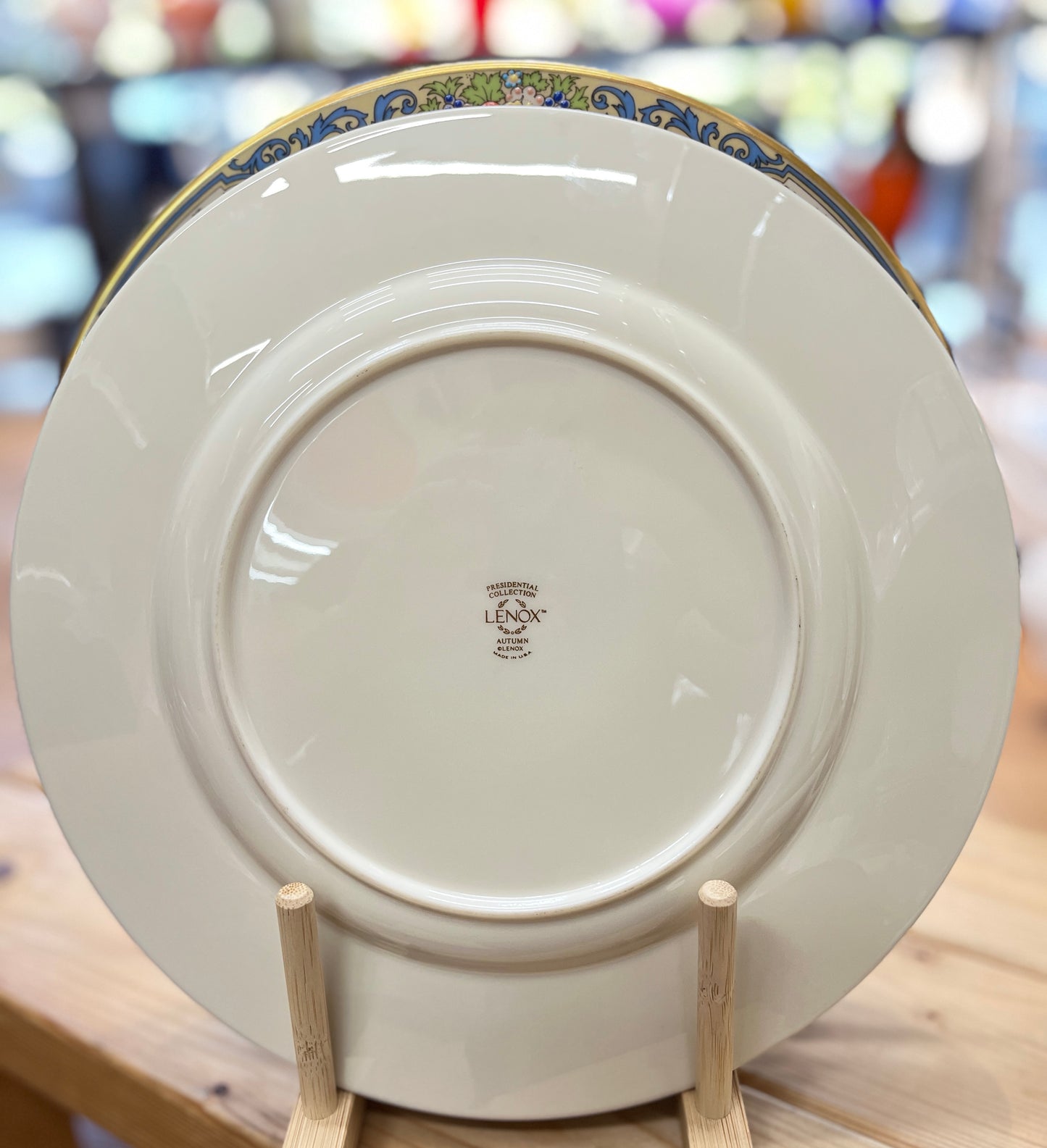 Lenox Autumn Dinner Plate Ivory Fine China Gold Rim Raised Fruits and Scrolls Autumn Pattern Dinner Plate Replacement China Gift