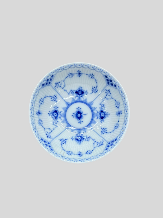ROYAL COPENHAGEN Blue Fluted Half Lace Bowl #624 | 16cm | Cereal/Compote | Very Good Condition