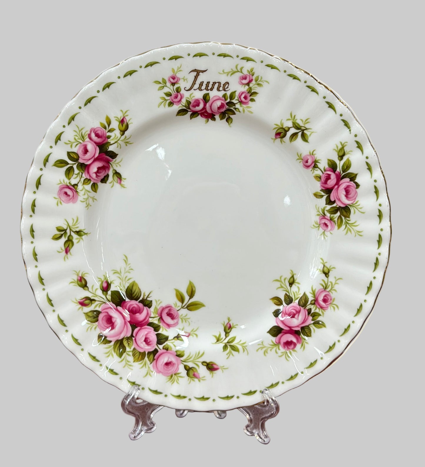 Royal Albert Flower of the Month | June Roses Luncheon Plate | Mint Condition