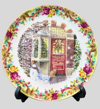 2002 Royal Albert Yuletide Greeting (Home for Christmas) plate by Neil Faulkner
