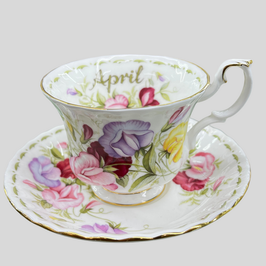 Royal Albert Flower of the Month Cup & Saucer | April Sweet pea flower cup | Mint Condition