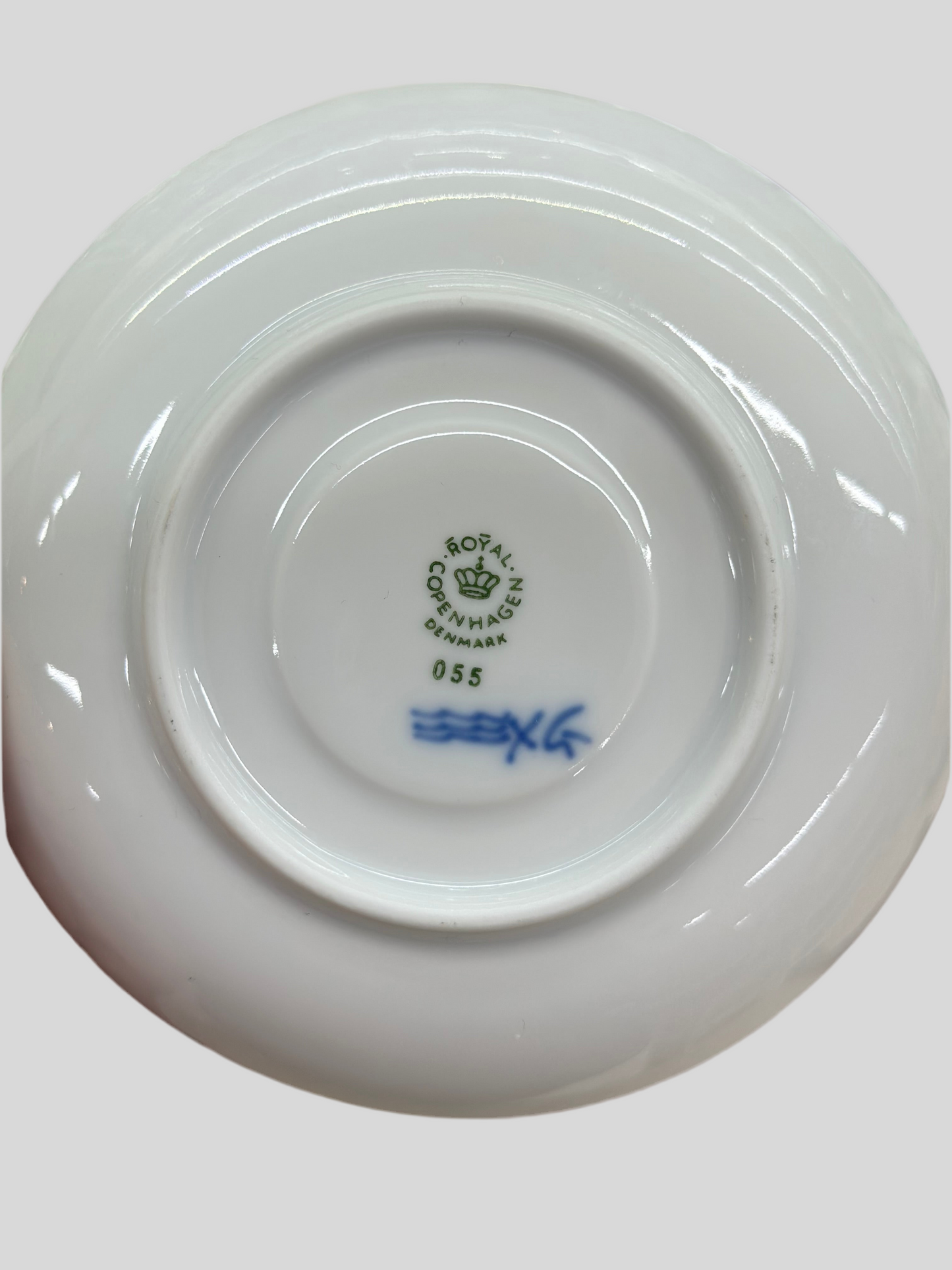 Royal Copenhagen Demitasse Cup & Saucer Set | Blå Blomst 054 & 055