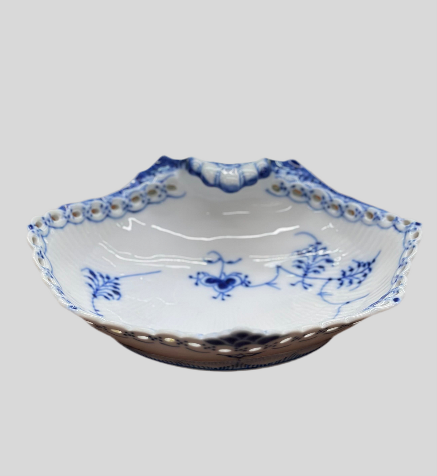 Royal Copenhagen Blue Fluted Full Lace Bowl | No. 1094