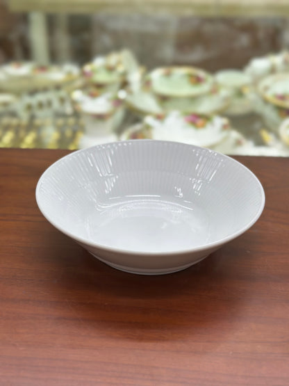 ROYAL COPENHAGEN White Fluted Deep Plate #604 | 6.8 in (17cm) Cereal Bowl | Minimalist Design