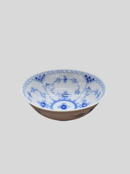 ROYAL COPENHAGEN Blue Fluted Half Lace Bowl #624 | 16cm | Cereal/Compote | Very Good Condition
