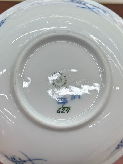 ROYAL COPENHAGEN Blue Fluted Half Lace Bowl #624 | 16cm | Cereal/Compote | Very Good Condition