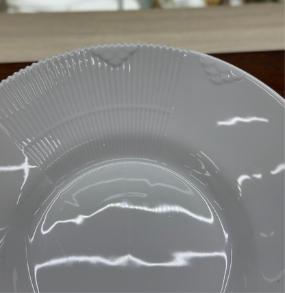ROYAL COPENHAGEN White Half Lace Deep Plate #604 | 9.8 in (25cm) Rim Soup Bowl | Excellent Condition