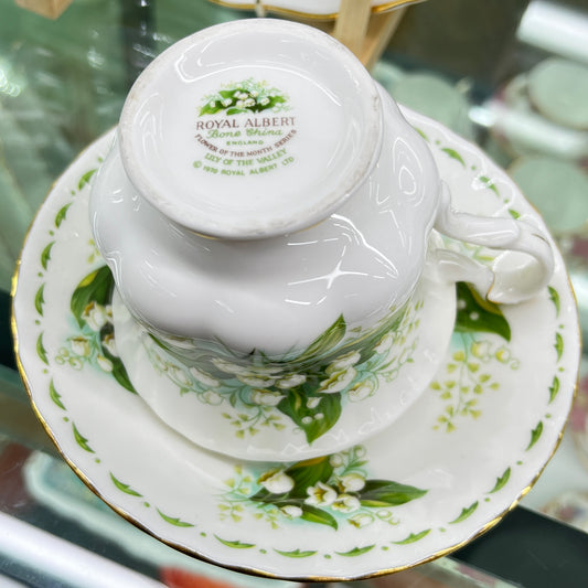 Royal Albert Flower of the Month Series May