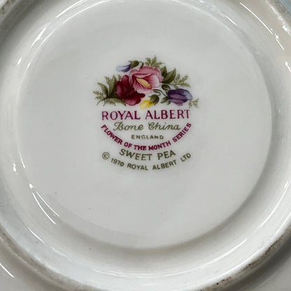 Royal Albert Flower of the Month, Royal Albert April cup, Royal Albert bone china floral tea cup, Sweet pea flower cup, Pink floral china