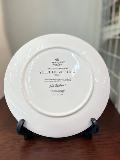 2002 Royal Albert Yuletide Greeting (Home for Christmas) plate by Neil Faulkner